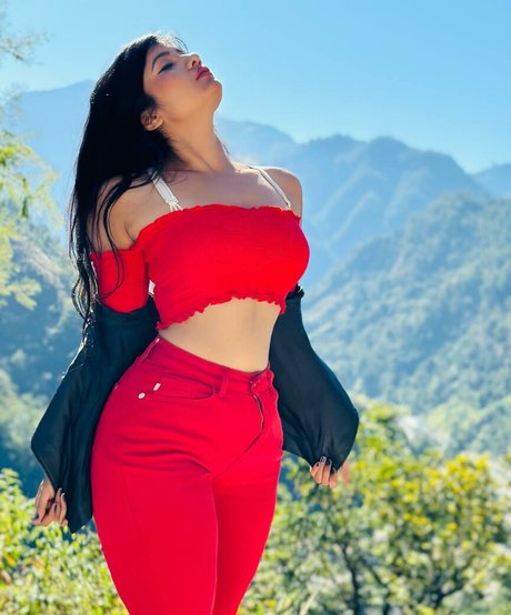 giantess onlyfans hot nude img