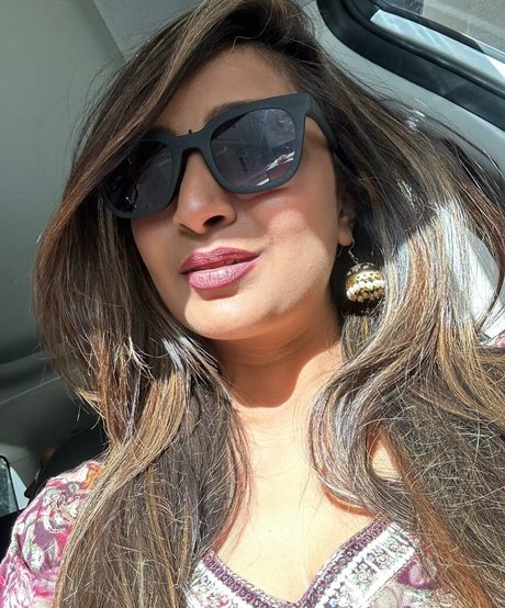 Roma Varadkar nice actress images