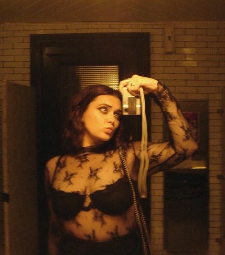 bathroom fuck onlyfans xxx pictures