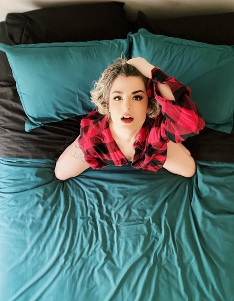 tithegirl hot model pic