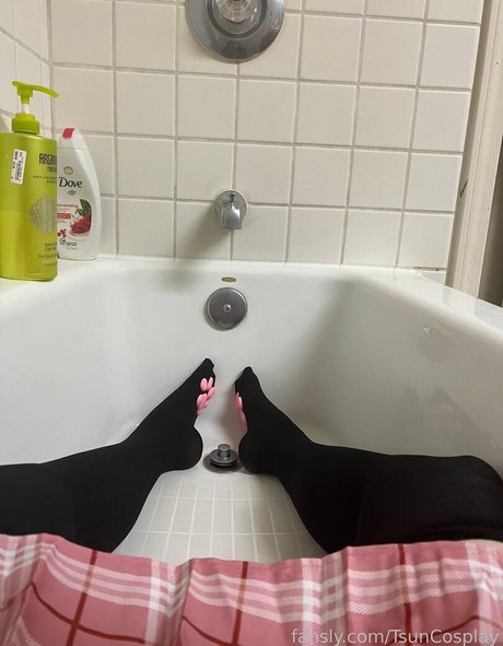 petite slut onlyfans free naked img