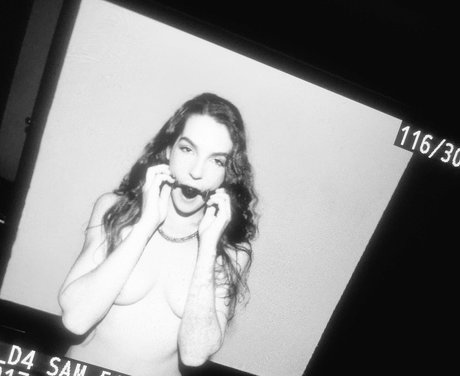 MissMacaroni xxx model picture