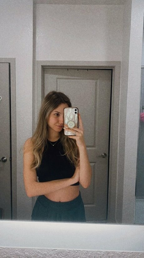 maddylovings naked model gallery