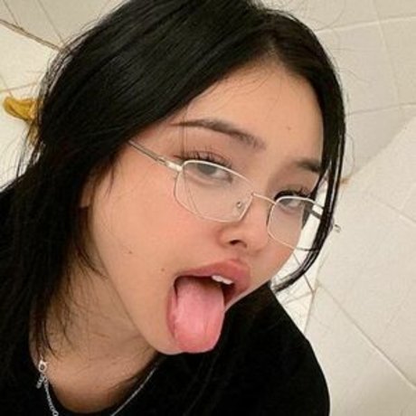 Plushydani nice pornstar image