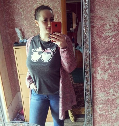 Olya Bulka Best Profile Photo