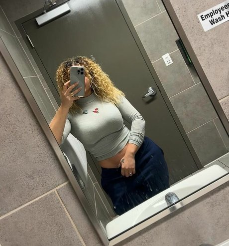 tall onlyfans xxx picture