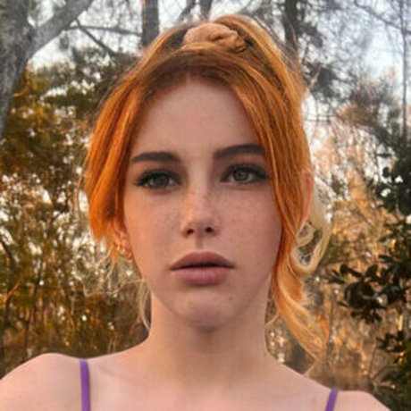 Rylieeee_ model hd pic