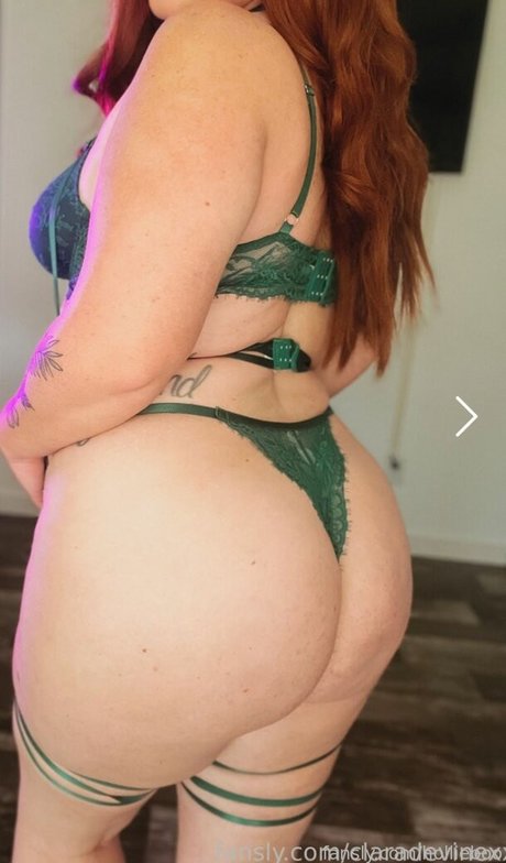 hollieboo hd pornstar galleries