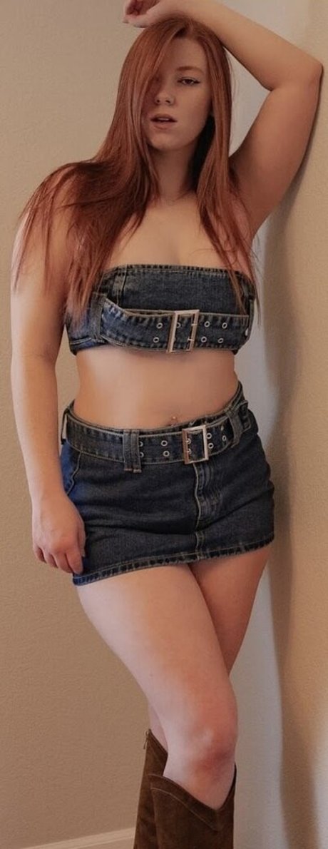 babe onlyfans erotic image