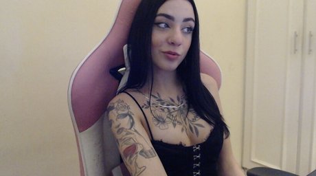 Ellen Maggnus best pornstar pics