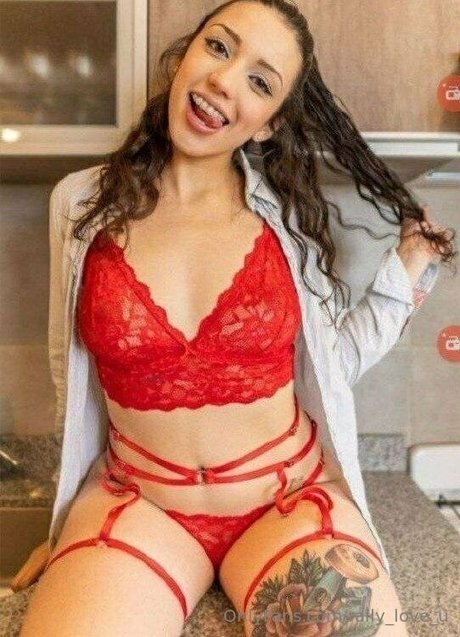 raily love u top model picture