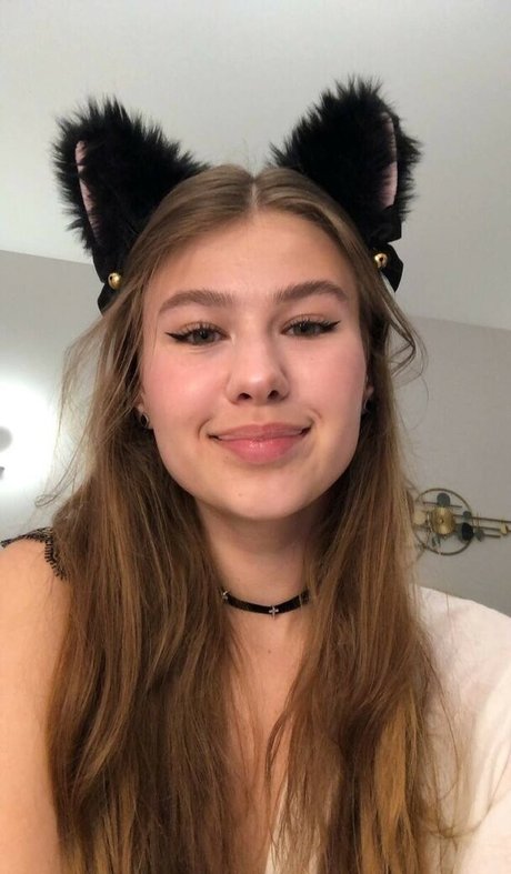 raily love u nude star photos