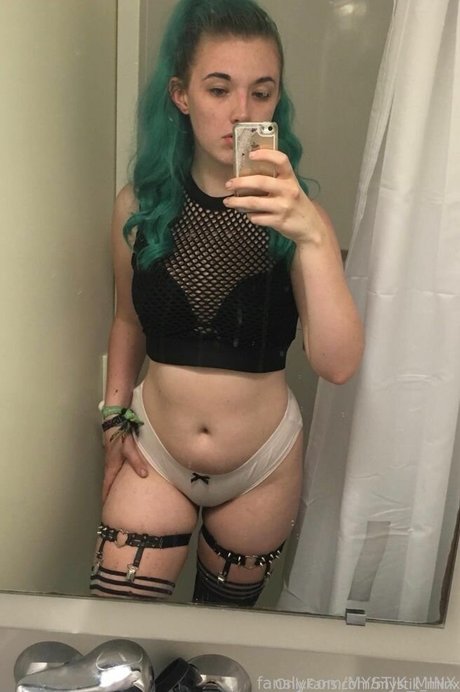 MYSTIK MINX star sex galleries