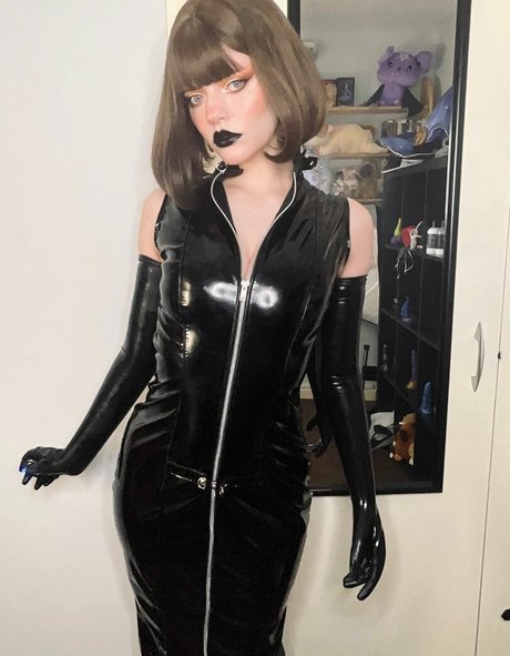 amateur blonde onlyfans xxx pic