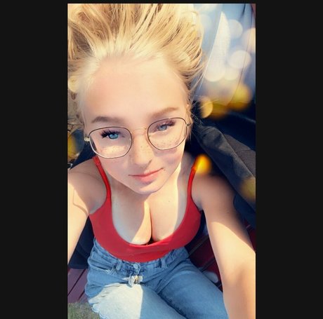 blonde vivi sex star photo