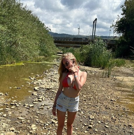 sloppy blowjob onlyfans beautiful xxx photo