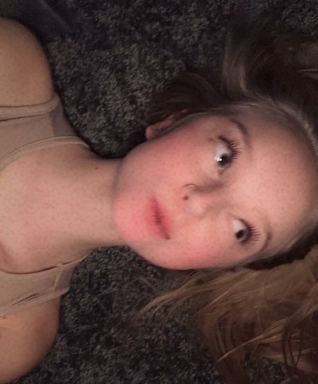 blonde vivi erotic actress images