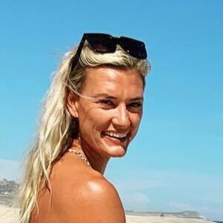 Annie Kunz model erotic galleries