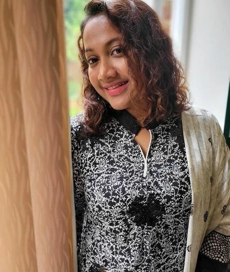 pink hair onlyfans pornographic archive