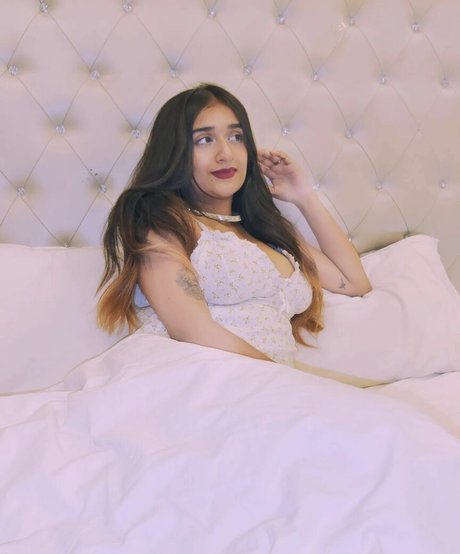 Ruchika Tandon exclusive actress galleries