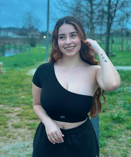 Mariana Pinho art actress picture