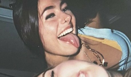 daretobelilith nice star picture