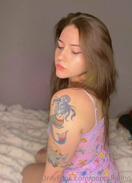 poppunkinn erotic actress pics