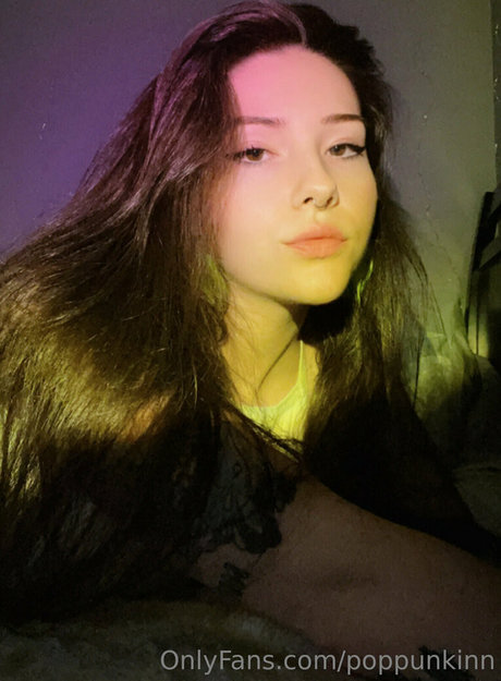 poppunkinn erotic star galleries