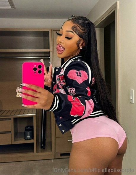 OfficialLadiiScorpio pornstar sex gallery