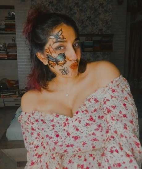 Nayoni Dutta pornstar nice pic