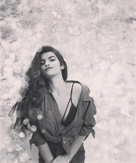 Nidhi Goel xxx model archive