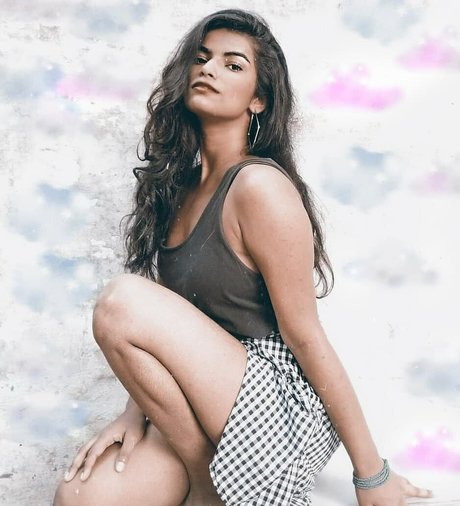 Nidhi Goel pornstar top photo