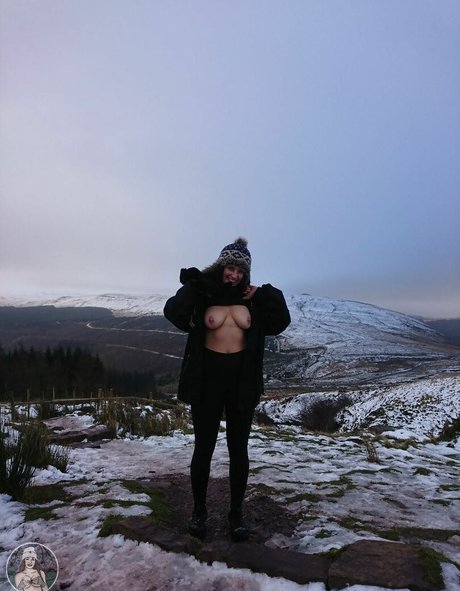 autumn onlyfans hot image