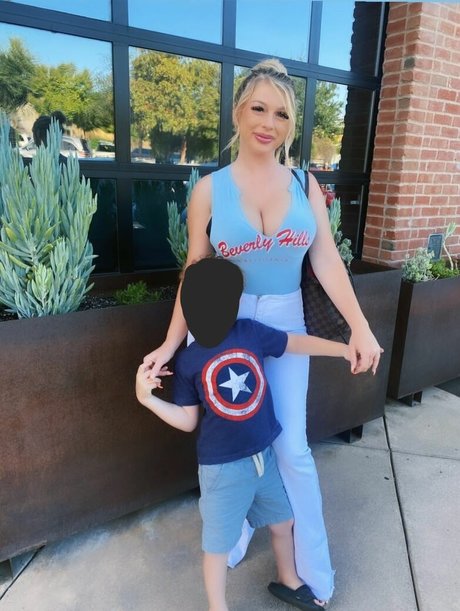 perky tits onlyfans pretty image