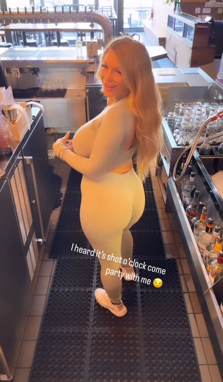 lesbian massage onlyfans porno picture