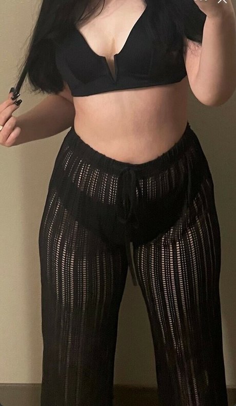 BabyDana model high quality pic