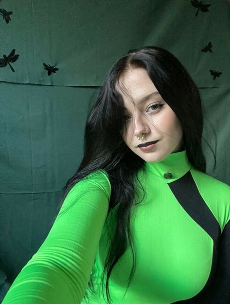 BabyDana pornstar naked picture