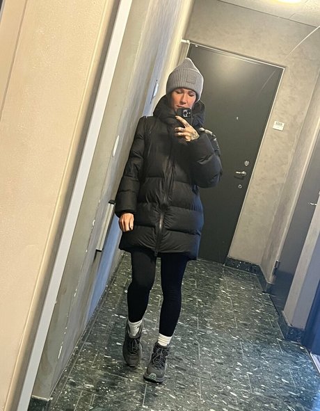 alpheratz pornstar naked picture