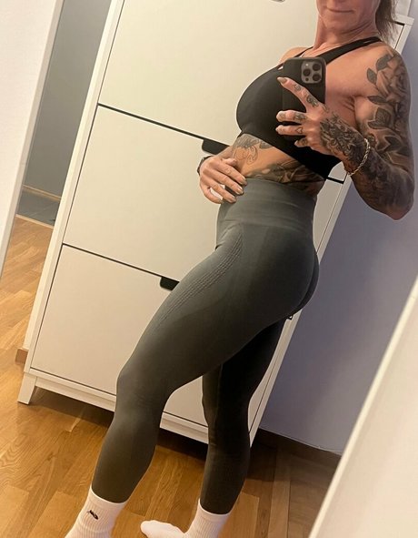 alpheratz free pornstar galleries