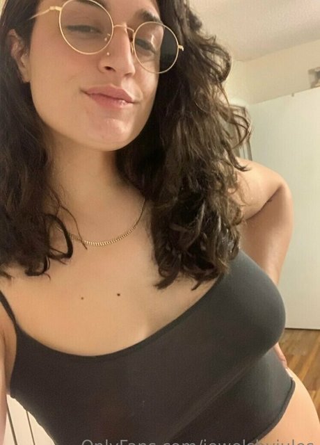 jewelsbyjules model erotic pictures