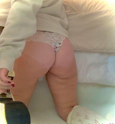 thickhips30 art star gallery