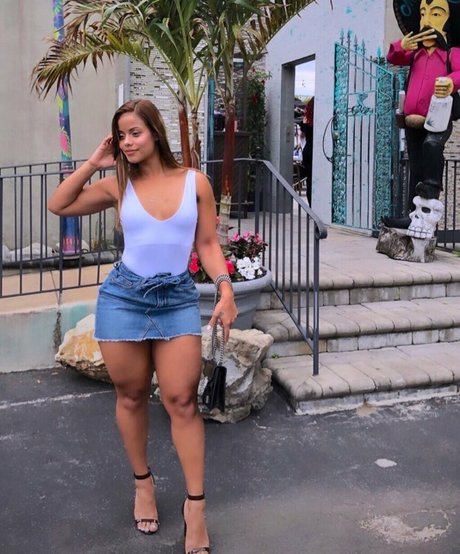 Marleny Canela star pornographic pics