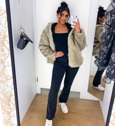 Tindy Kaur model picture