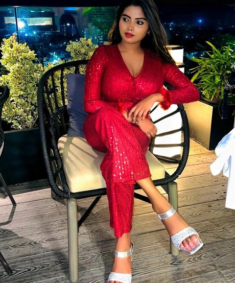 Elakkiya Rajendran nice pornstar img