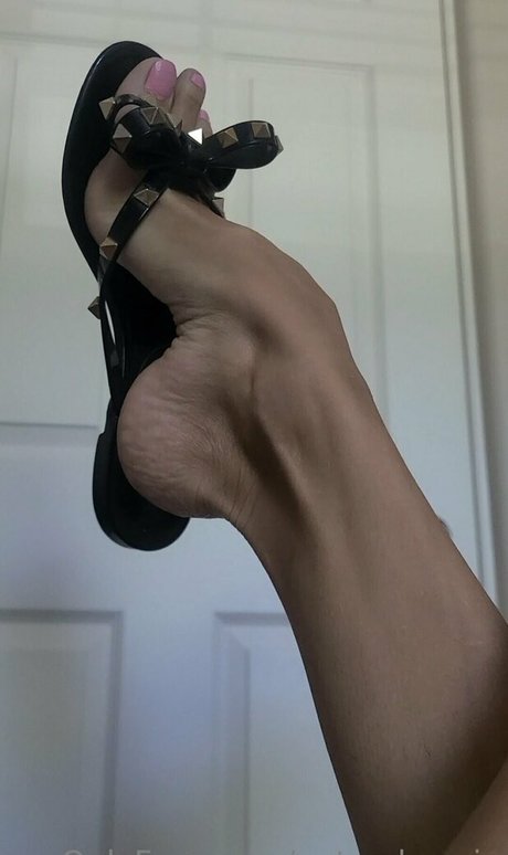 gloryhole wife onlyfans free nude gallery