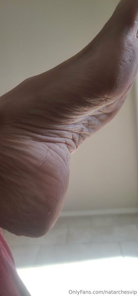 natarchesvip free actress gallery