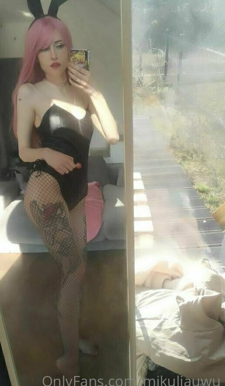 mikuliauwu sexy pornstar archive