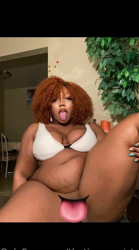 thatisssmysister sex model img