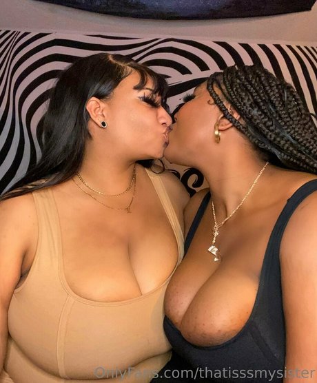 thatisssmysister pornstar exclusive archive