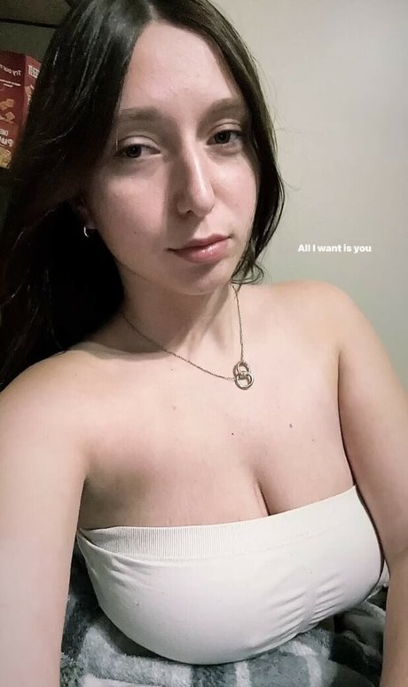 altomaremeleana model sex images